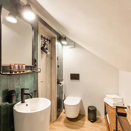 Apartment Gigantic Boho Chic 3 Bedroom 3 Bathroom Loft With Hanging Chair Prague