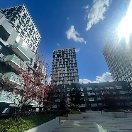 Apartment Garden Park *