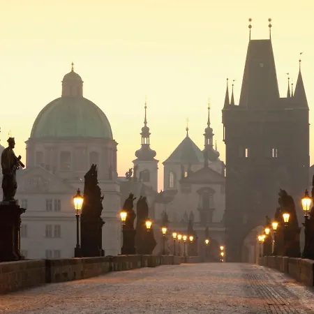 Hodkovicky By Interhome * Prague
