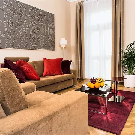 Apartment Karolina *