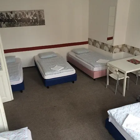 Charles Square 3* Прага