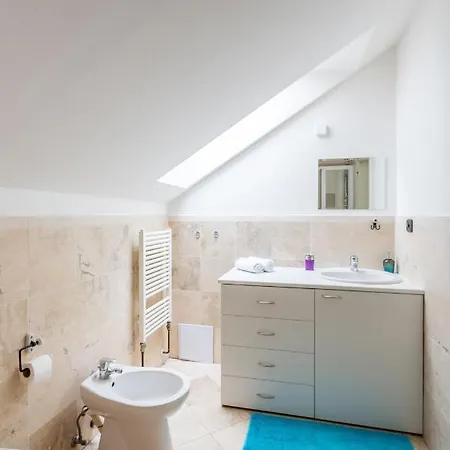Apartment 3bdr Penthouse With Terrace&ac