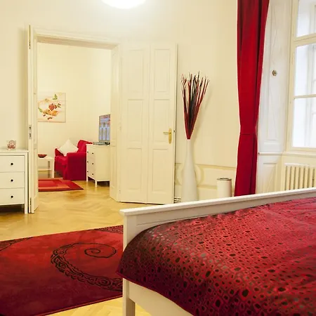 Apartment Cherry Charm *