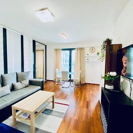 Appartement Art Garden Towers Praag