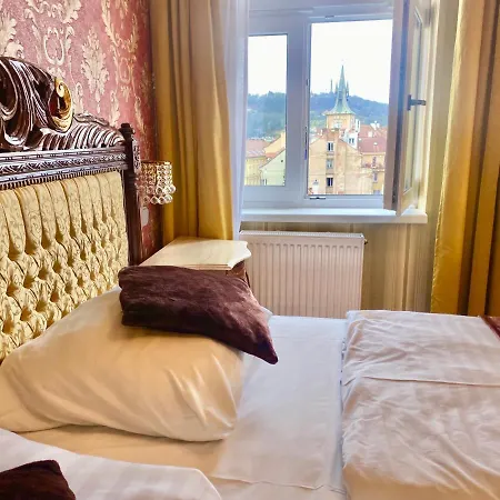 Liliova Old Town Hotel 4*