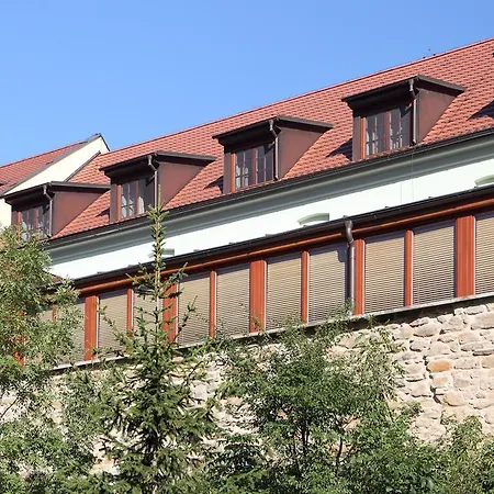 Hotel Chvalska Tvrz Prague