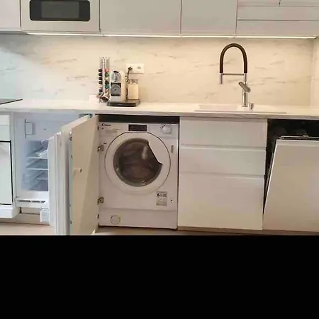 Apartment Quiet Boho Whit A Balkony Near The Center Prague