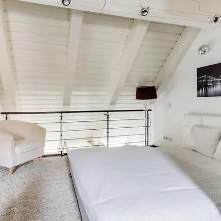 Spacious Stylish Attic In The Heart Of The Center - Karlovo * Prague