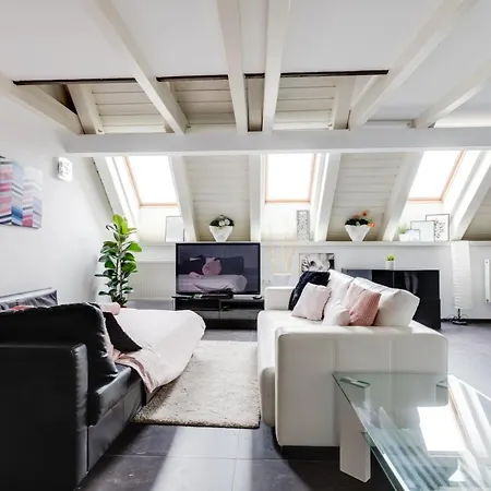 Spacious Stylish Attic In The Heart Of The Center - Karlovo * Prague