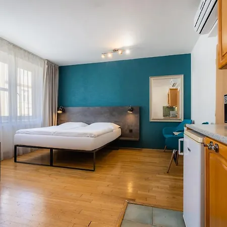 Hotel Ea Melantrich 4*