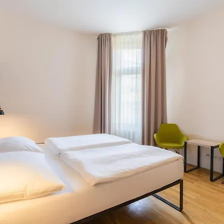Ea Melantrich 4* Prague