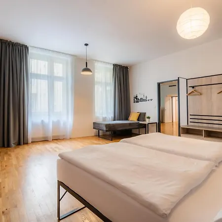 Hotel Ea Melantrich