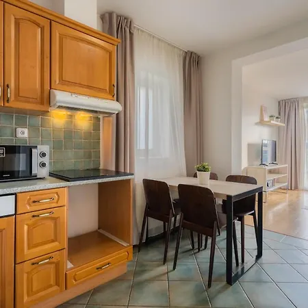 Hotel Ea Melantrich 4*