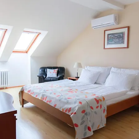 Apartmanhotel Orion 4*