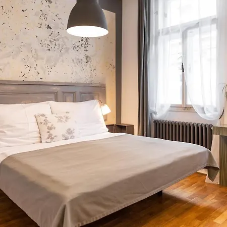 Miss Sophie's New Town&wellness Hotel 4*