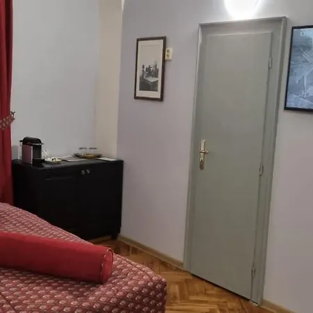 U Medvidku-brewery 3* Prag