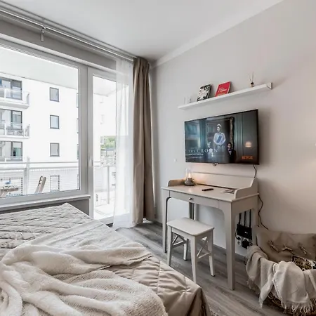 Nove Studio Safari /rezidence Harfistka/ O2 Arena Apartment *