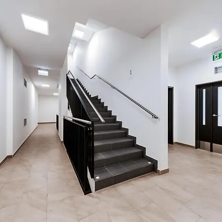 Nove Studio Safari /rezidence Harfistka/ O2 Arena Apartment
