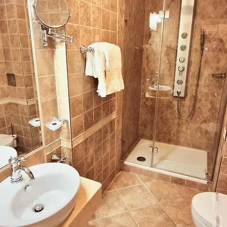 General Boutique & Wellness Prague