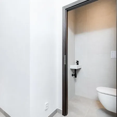 Apartment Spacious Near Center *