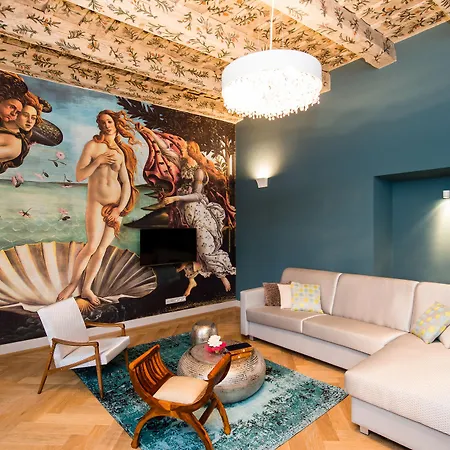 Hotel Old Royal Post Boutique & Premium