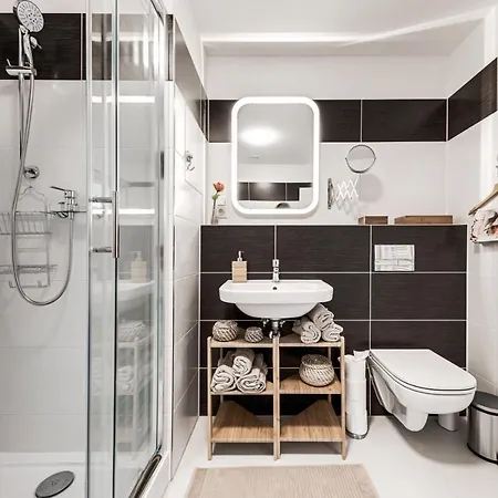 Nove Studio Safari /rezidence Harfistka/ O2 Arena Apartment Prague