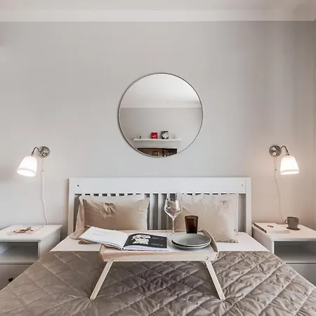 Nove Studio Safari /rezidence Harfistka/ O2 Arena Apartment *