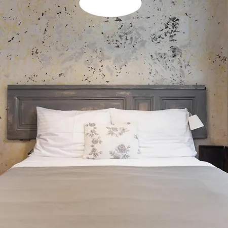 Miss Sophie's New Town&wellness Hotel 4*