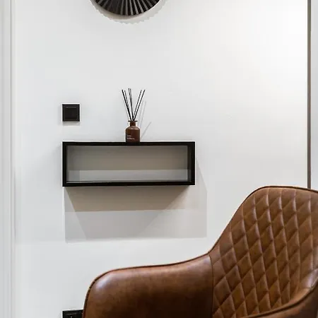 Luxury Riverside Apartment Prague