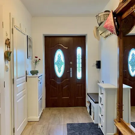 Sun Terrace Studio / Studio Slunecni Terasa Homestay *