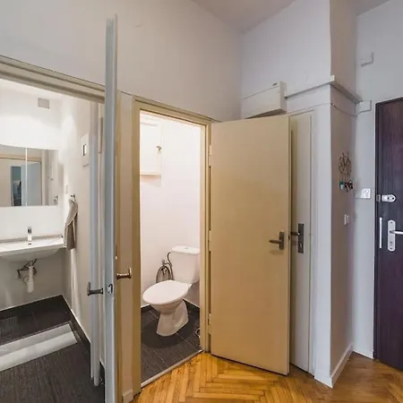 Dlouha Hemingway Prague