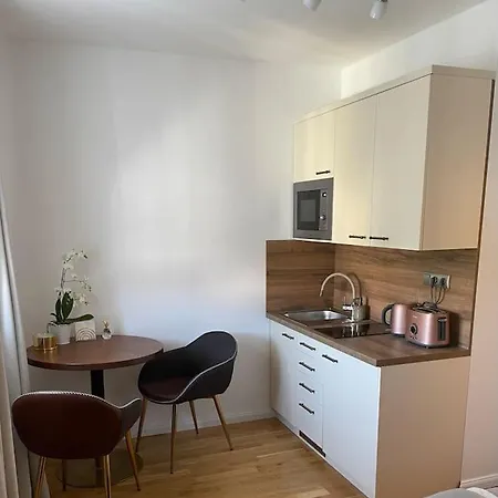 Apartment Aloha Prague