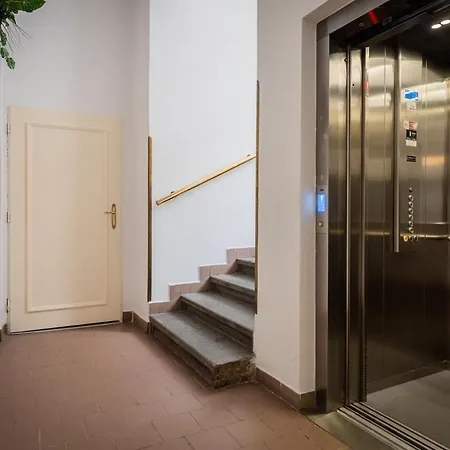 Hotel Self-service Ostas Prague