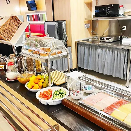B&B Hotel Prague City 3* Prága