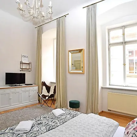 Lovely Little Cosy In *