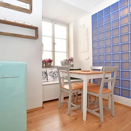 Lovely Little Cosy In Apartment
