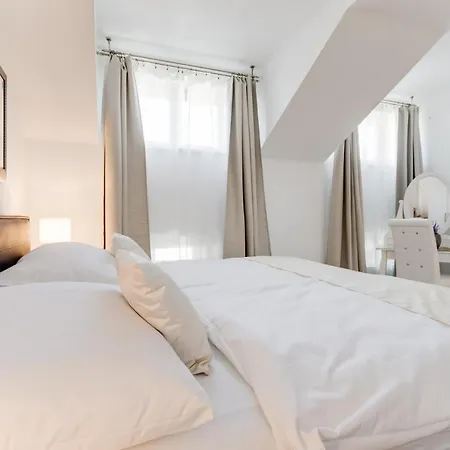 Apartment Wenceslass Square Royal