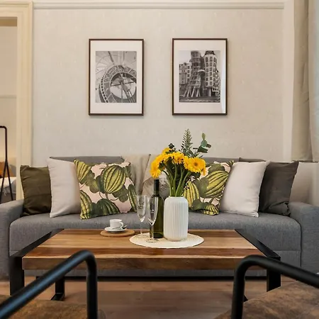 Florenc 1 By Michal&friends Apartman
