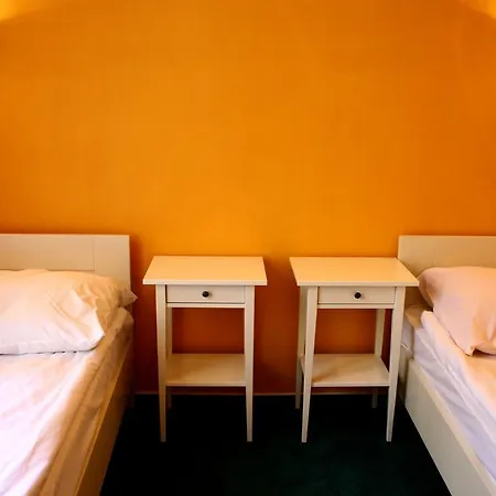 Pensionat Hotelove Kolcavka Prag