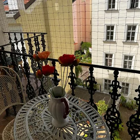 Apartment Le Papillon De Boheme
