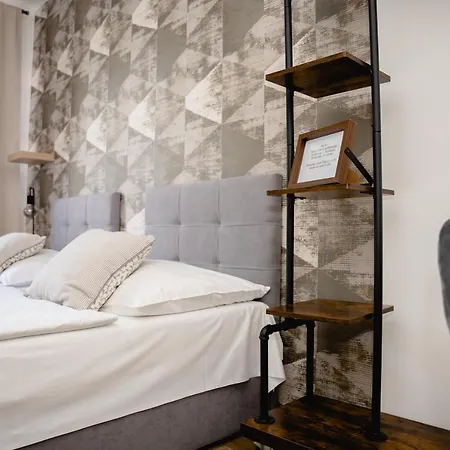 Arko Hotel 3*
