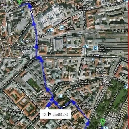 In The Center Of Old Town Homestay Prague