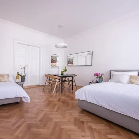 New Design - Location Wenceslas Square Apartment Prague