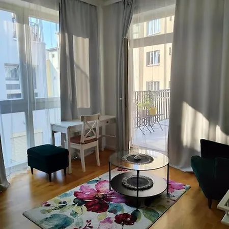 Apartment Studio With Balcony In Vinohrady *
