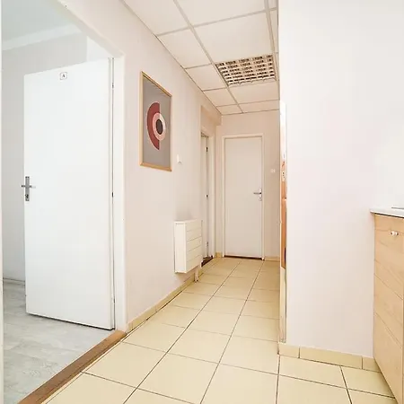 Bright 2 Bed With Big Terrace By Tram Apartamento