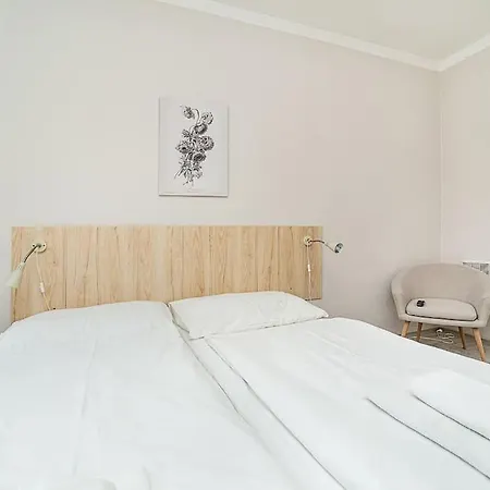 Bright 2 Bed With Big Terrace By Tram Apartamento