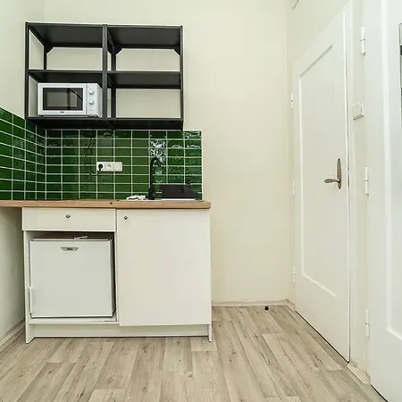 Modern With Balcony, Tv Apartment