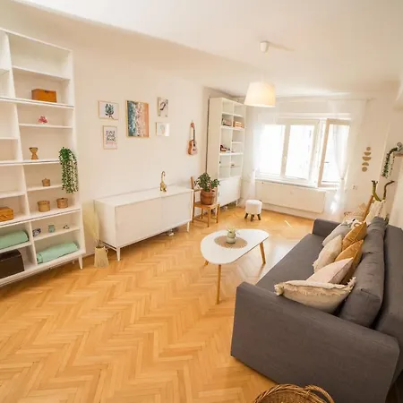 212 - Boho In Next To City Center 5 Minutes To Wenceslas Square *