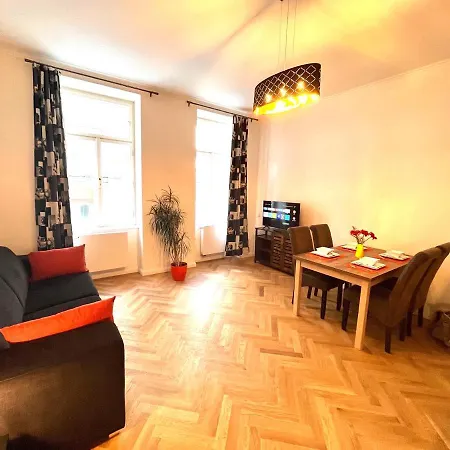 Apartment Cute Zborovska