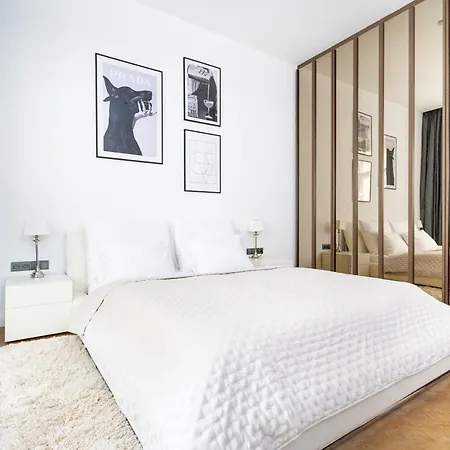 Appartamento Elegant Paris Ave With A Terrace *